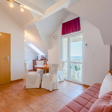 Stella Apartment Splitska
